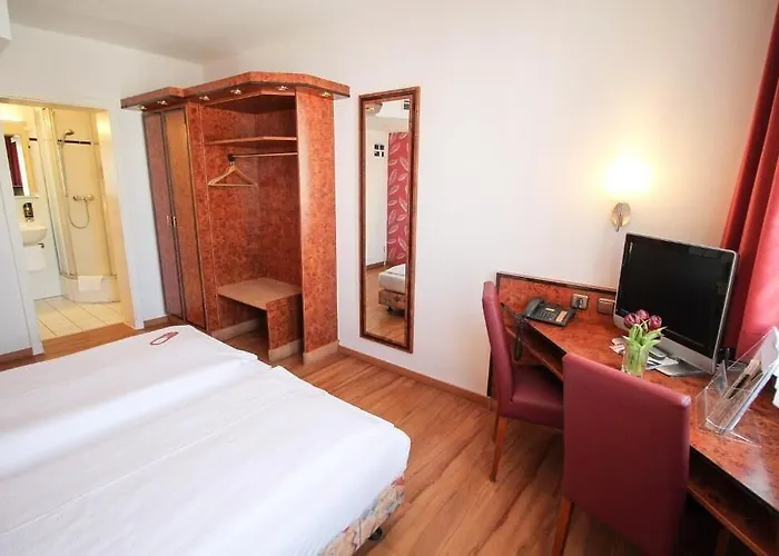 Hotel Miramar Am Roemer 3*