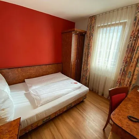 Miramar Am Roemer 美因河畔法兰克福