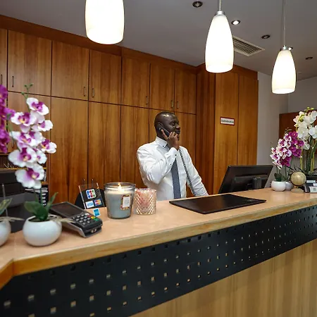 Miramar Am Roemer Hotel