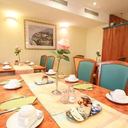 Miramar Am Roemer 3* 美因河畔法兰克福