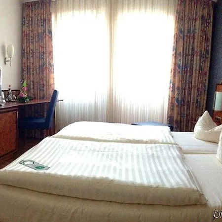 Miramar Am Roemer 3* Франкфурт-на-Майне