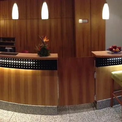 Hotel Miramar Frankfurt City Centre 3*