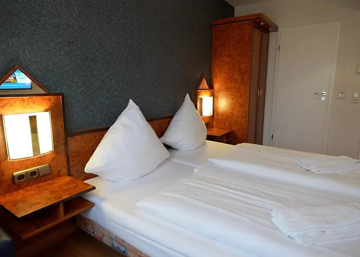 Miramar Am Roemer 3*