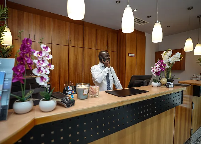 Miramar Am Roemer 호텔