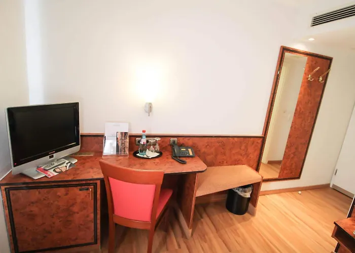 Miramar Am Roemer 프랑크푸르트